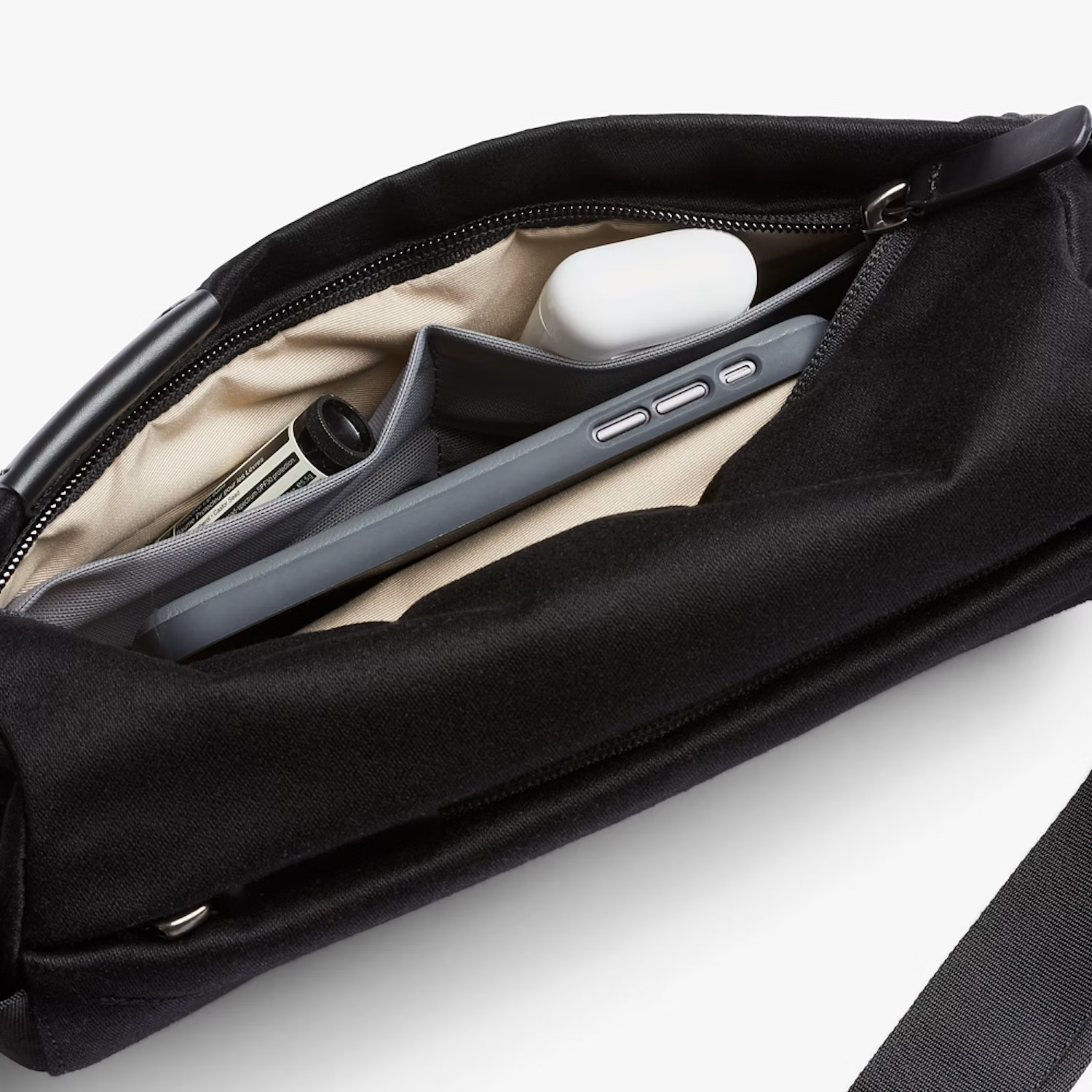 BX® Bellroy Sling bag