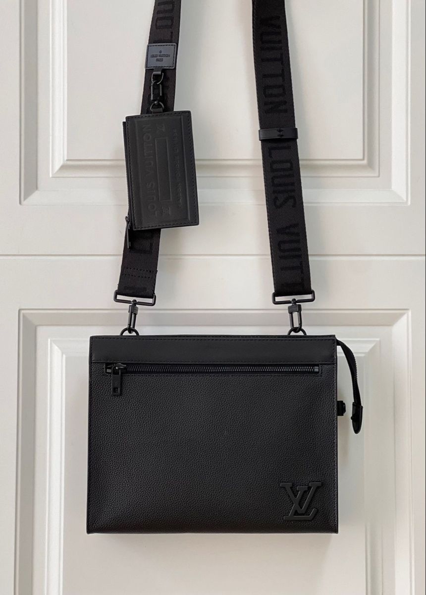 LV Replica Messenger Bag Aerogram Black PU Leather